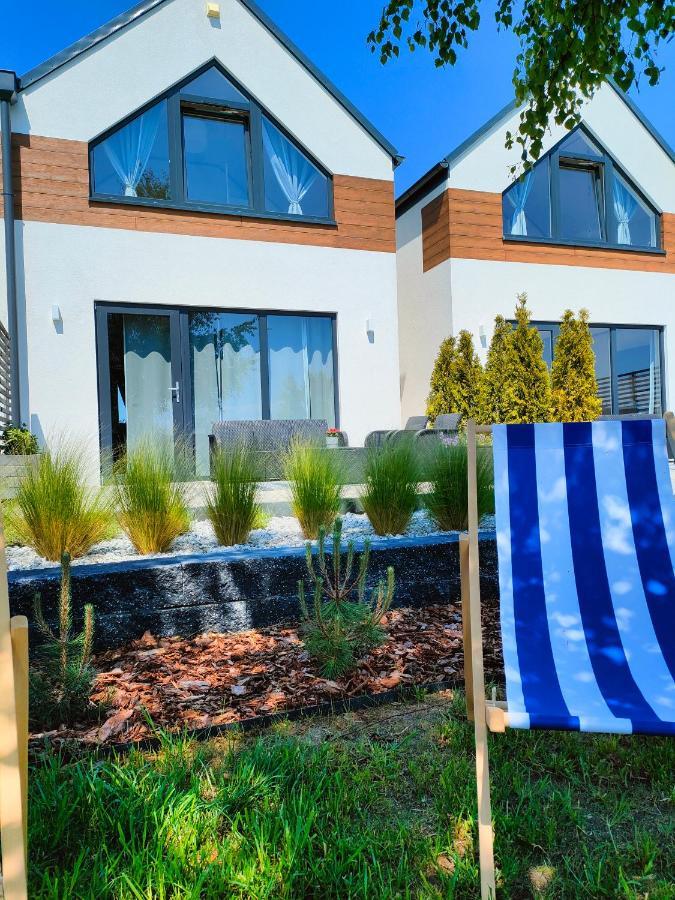 Slonce I Woda Domki Caloroczne, Klimatyzacja, Podgrzewany Basen, Bezplatny Parking Leba Exterior foto